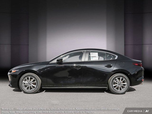 2025 Mazda Mazda3 GX dans Autos et camions  à Laval/Rive Nord - Image 4