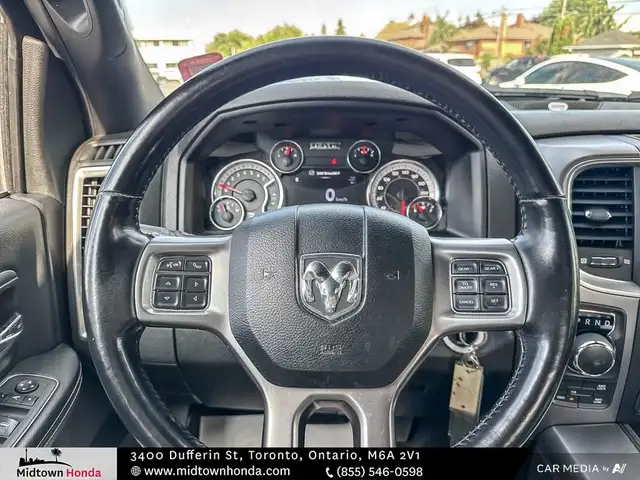 2021 RAM 1500 Classic SLT *WELL MAINTAINED*NO ACCIDENTS*BLUET... in Cars & Trucks in City of Toronto - Image 19