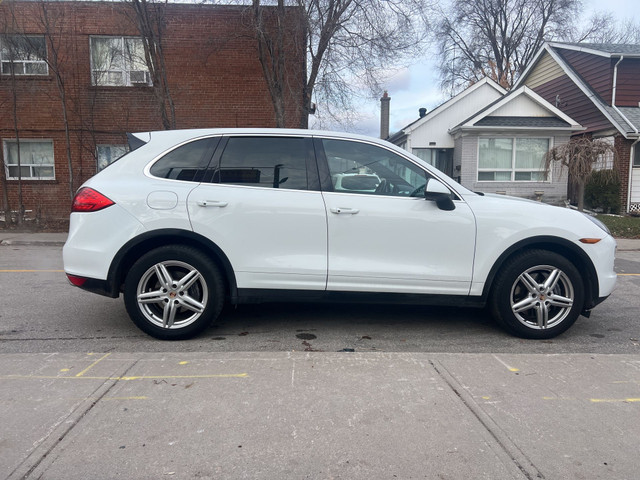 2013 Porsche Cayenne AWD in Cars & Trucks in City of Toronto - Image 4