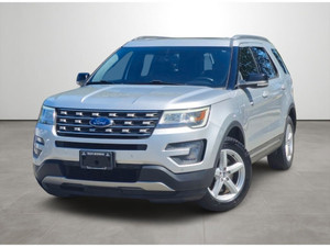 2016 Ford Explorer XLT - No Accidents, One Owner, Leather, Sunroof