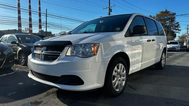 2018 Dodge Grand Caravan Canada Value Package 3.6L Bluetooth in Cars & Trucks in Dartmouth