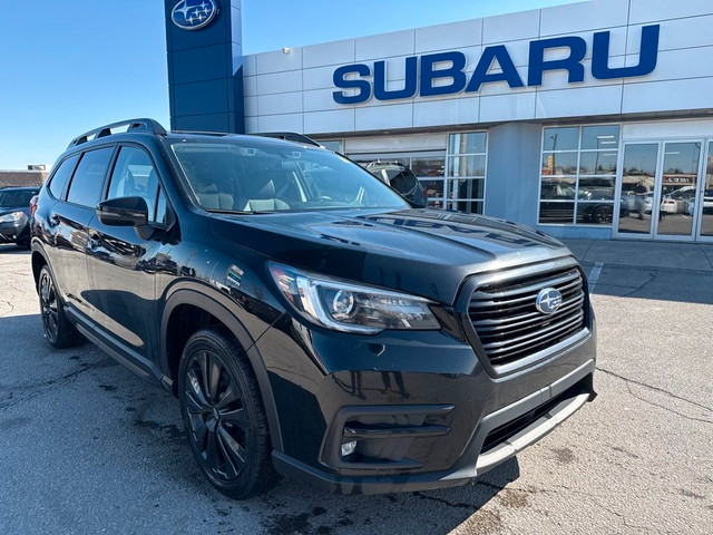 2022 Subaru Ascent Onyx Onyx, Captain Seats in Cars & Trucks in Markham / York Region