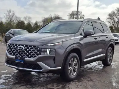 Come see this certified 2023 Hyundai Santa Fe Hybrid Luxury Hybrid AWD | Leather | Sunroof | Cooled...