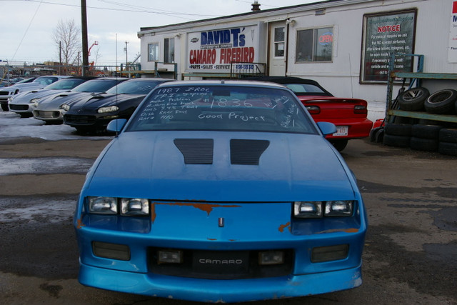 1987  IROC Tuned Port Injection 5 speed T-Top in Classic Cars in Edmonton - Image 2