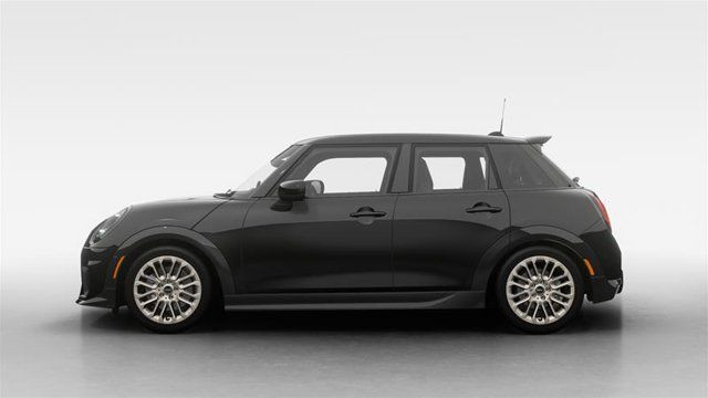 2025 MINI 5 Door Cooper S 5 Portes | Premier | Ensemble Confort in Cars & Trucks in City of Montréal - Image 4