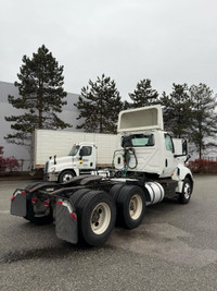 Ryder Stock ID: 239940 Transmission Type/Speed: Auto 13 Engine: DIESEL X15 GHG'17 450/1800 Horse Pow... (image 5)