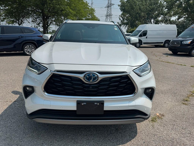 2024 Toyota Highlander Hybrid Limited AWD in Cars & Trucks in City of Toronto - Image 2