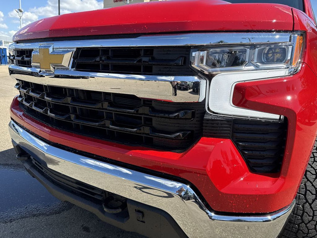 2025 Chevrolet Silverado 1500 LT in Cars & Trucks in Edmonton - Image 4