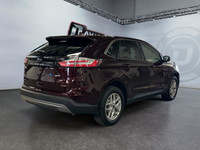The 2021 Ford Edge SEL AWD delivers a balanced blend of sporty performance, modern technology, and e... (image 4)