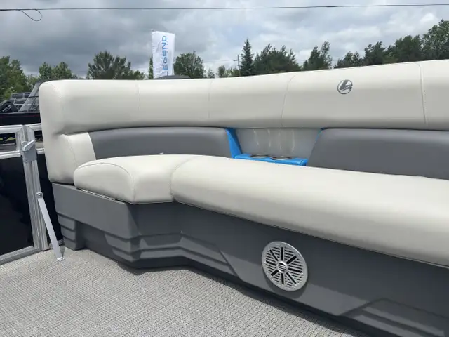 2024 Legend 20 Fun Pontoon Boat dans Vedettes et bateaux à moteur dans Sudbury - Image 16