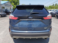 • Power_Steering • Power_Brakes • Power_Windows • Power_Seat • Power_Locks • Keyless_Entry • Air_Con... (image 3)