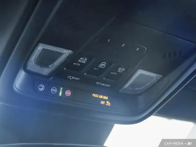 2024 Cadillac XT4 AWD | Sport | Dual Panel Sunroof in Cars & Trucks in Oshawa / Durham Region - Image 19