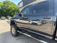 2018 Ram 2500 SLT 4x4 Crew Cab with the 6.7L Cummins Diesel and only 90,000kms! Big lift and tires,... (image 8)