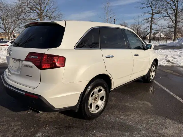 2011 Acura MDX AWD 4dr Tech Pkg in Cars & Trucks in Hamilton - Image 10