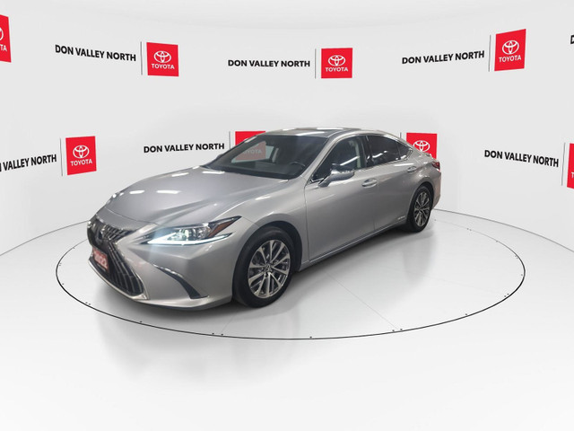 2022 Lexus ES 300h ACCIDENT FREE | NAVIGATION | CARPLAY in Cars & Trucks in City of Toronto - Image 4