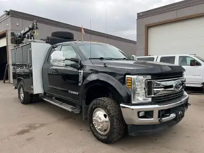 2018 Ford F-350 XLT Service Truck 6.7L Powerstroke Diesel 4x4 Automatic Transmission Extended Cab XL...