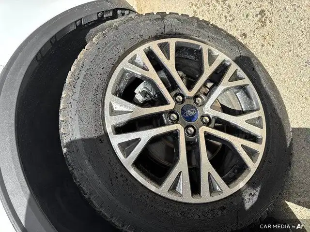 2021 Ford Escape SEL | AWD | Leather | Nav | Remote Start in Cars & Trucks in Saskatoon - Image 11