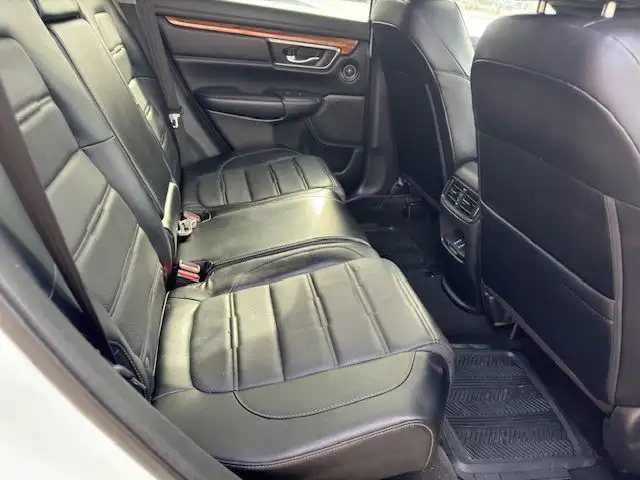 2017 Honda CR-V in Cars & Trucks in City of Montréal - Image 21