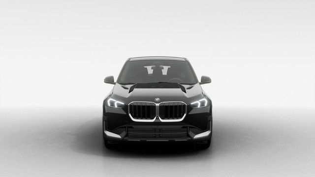 2026 BMW X1 xDrive28i | Spacieuse et polyvalente | Peinture in Cars & Trucks in City of Montréal - Image 3