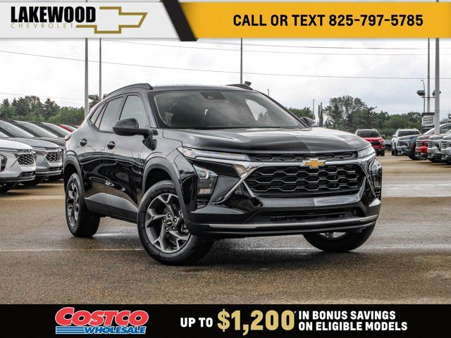 2025 Chevrolet Trax LT in Cars & Trucks in Edmonton