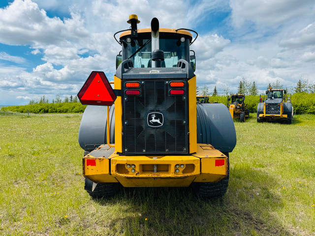 2015 DEERE 544K in Heavy Equipment in Calgary - Image 4
