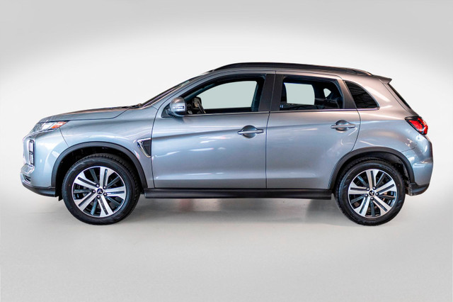 2023 Mitsubishi RVR SE, 4X4, Cuir, Carplay, Bluetooth, Caméra, J in Cars & Trucks in City of Montréal - Image 3