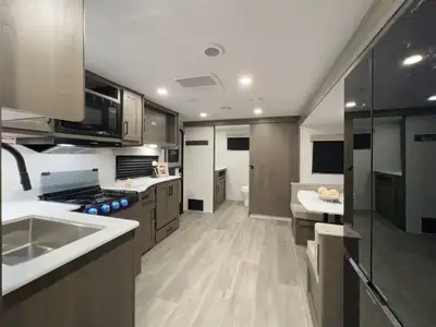 The 2025 Grand Design Transcend Xplor 22RBX is a travel trailer that combines comfort and functional...