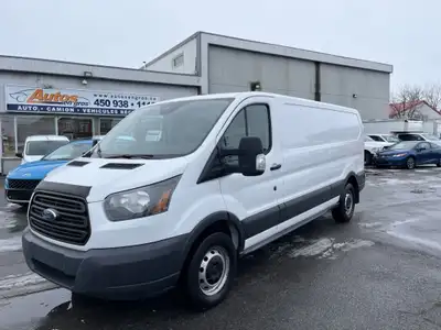 2015 Ford Transit fourgon utilitaire T-150
