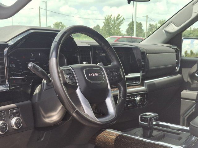 2023 GMC Sierra 1500 Elevation X31 Off-Road | Apple CarPlay in Cars & Trucks in Guelph - Image 2