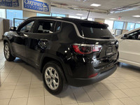 Former Ontario Chrysler Demo**Clean Car Fax**Jeep**Compass**4x4**2.4L**Automatic**Heated Seats**8.4... (image 6)