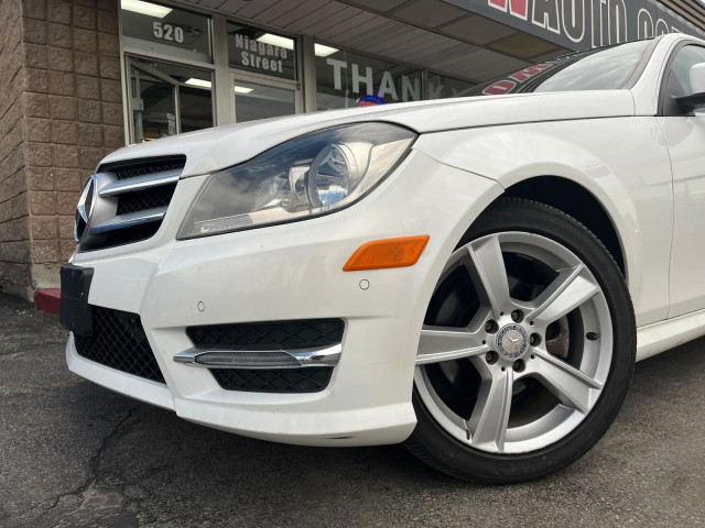  2013 Mercedes-Benz C-Class LEATHER|ROOF|HTD SEATS|BLUTOOTH|ACUR in Cars & Trucks in St. Catharines - Image 2