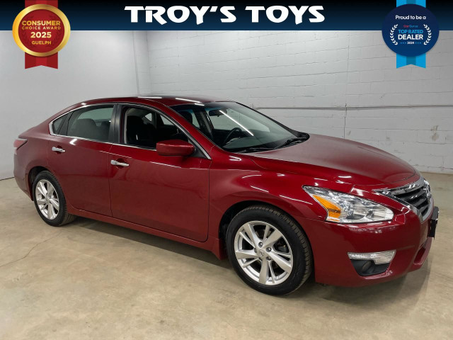 2014 Nissan Altima 2.5 SV in Cars & Trucks in Guelph