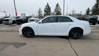This Chrysler 300 is equipped with: Nappa Leather-Faced Bucket Seats, Remote Start, Heated front sea... (image 5)
