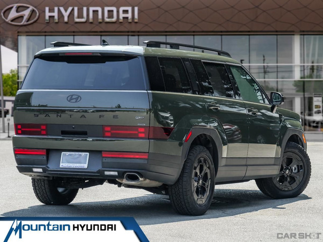 2024 HYUNDAI SANTA FE XRT in Cars & Trucks in Hamilton - Image 2