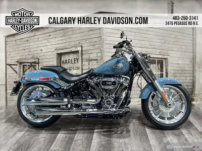 Adored since day one, the singular Harley-Davidson Fat Boy 114 stands out with bright chrome and bol...