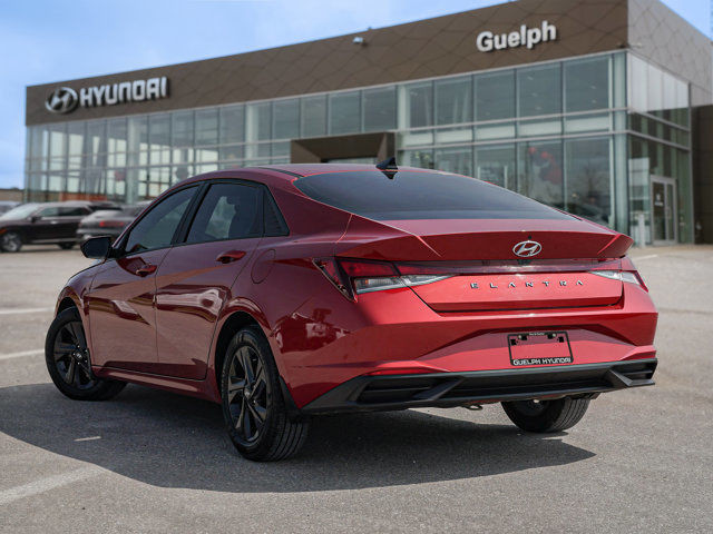 2021 Hyundai Elantra Preferred | One Owner! | Heated Steering in Cars & Trucks in Guelph - Image 4