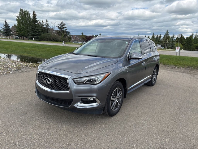 2017 Infiniti QX60 in Cars & Trucks in Calgary - Image 4