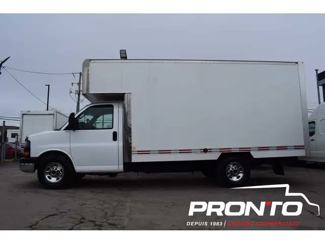 2019 GMC Savana ** 6.0L V8 ** Garantie 2 ans Inclus ** 3500 ** in Cars & Trucks in Laval / North Shore - Image 5
