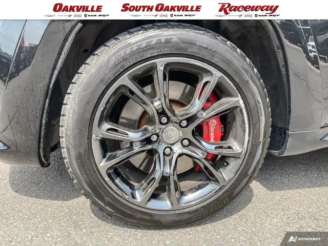 2014 Jeep Grand Cherokee SRT8 | 2 SETS OF TIRES | BREMBOS | DUAL in Cars & Trucks in Oakville / Halton Region - Image 7