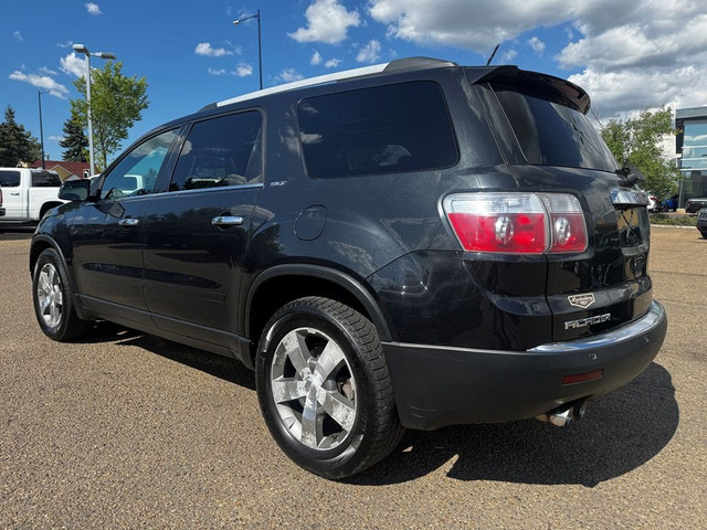 2012 GMC Acadia SLT - AWD - NAV / LEATHER / CAMERA / SUNROOF in Cars & Trucks in Edmonton - Image 3
