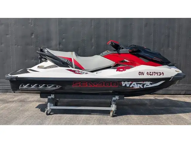 2011 Sea-Doo GTI WAKE 155 in Personal Watercraft in St. Catharines - Image 2