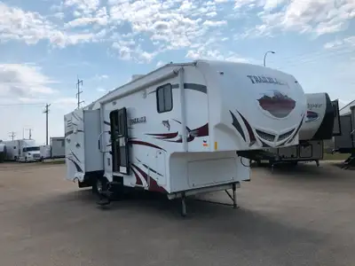 Comes with a Thermal Max All Weather Pkg, 2 Slides, Sleeps 6 with a Queen Bed! Call Dealership for m...