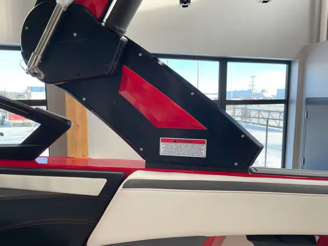 2024 MasterCraft XStar S in Powerboats & Motorboats in Saskatoon - Image 25