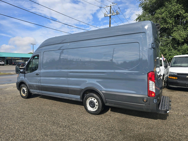 2021 Ford Transit T250 in Cars & Trucks in City of Toronto - Image 2