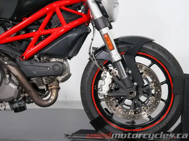 2012 Ducati Monster 796 in Street, Cruisers & Choppers in Kelowna - Image 10
