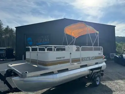 NEW ARRIVAL EXTRA CLEAN LITTLE MINI PONTOON RARE MINI PONTOON SIZE 16'X6' 2014 15HP MERCURY 4 STROKE...