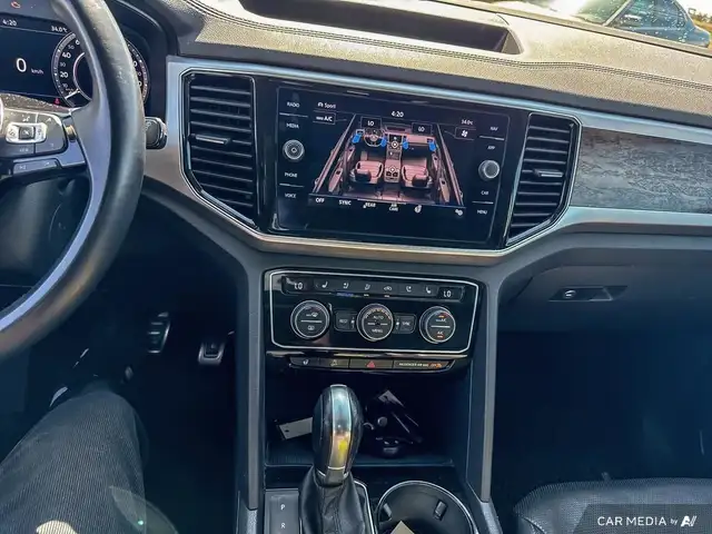 2019 Volkswagen Atlas Execline Premium Comfort, 7 Seats in Cars & Trucks in Medicine Hat - Image 19