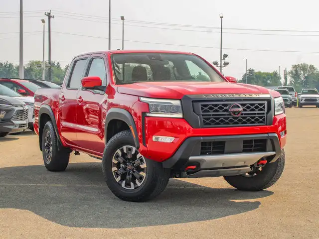 2023 Nissan Frontier PRO-4X 3.8L dans Autos et camions dans Ville d’Edmonton - Image 3
