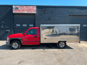 2003 GMC Sierra 2500 Food Truck