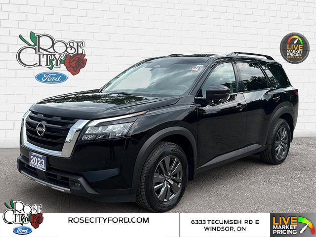 2023 Nissan Pathfinder SV in Cars & Trucks in Windsor Region